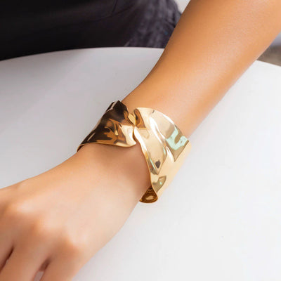 Aurora Luxe Cuff