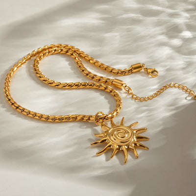 Solara Necklace